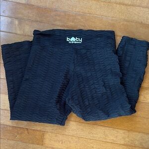 Booty by Brabants Black Textured Leggings